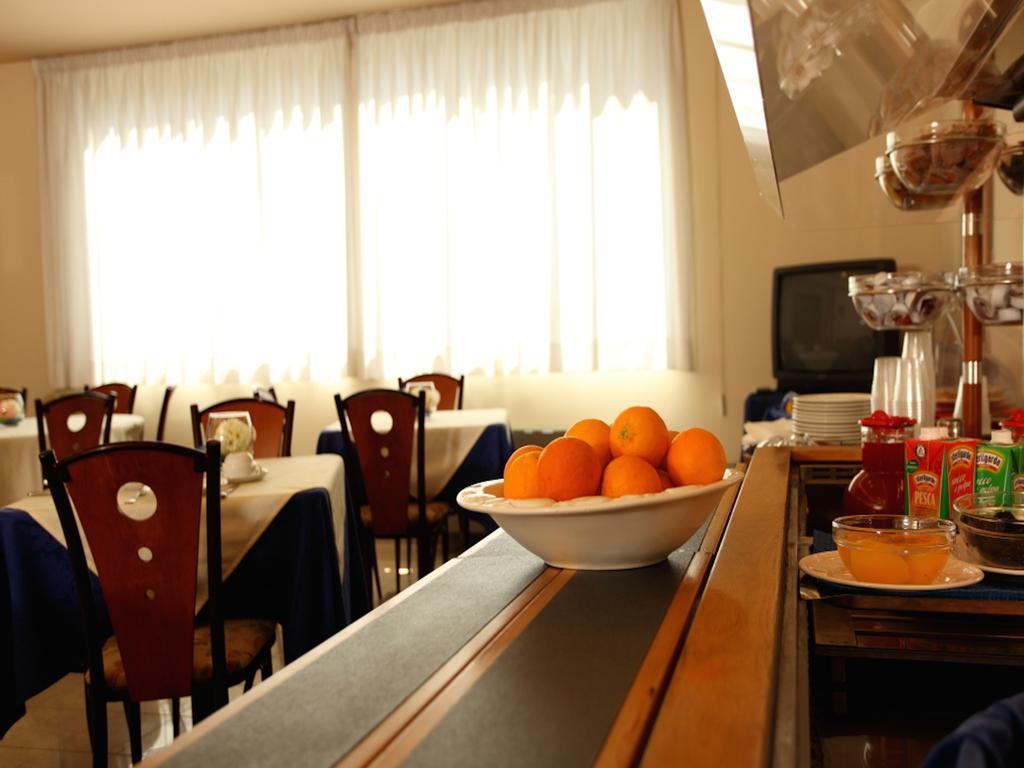 Euro Hotel Пьеве-Санто-Стефано Экстерьер фото