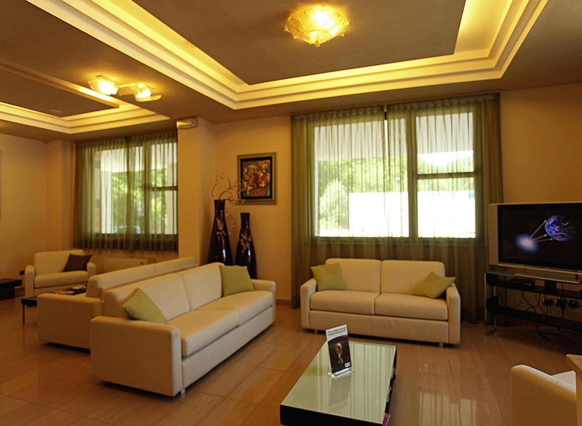Euro Hotel Пьеве-Санто-Стефано Экстерьер фото