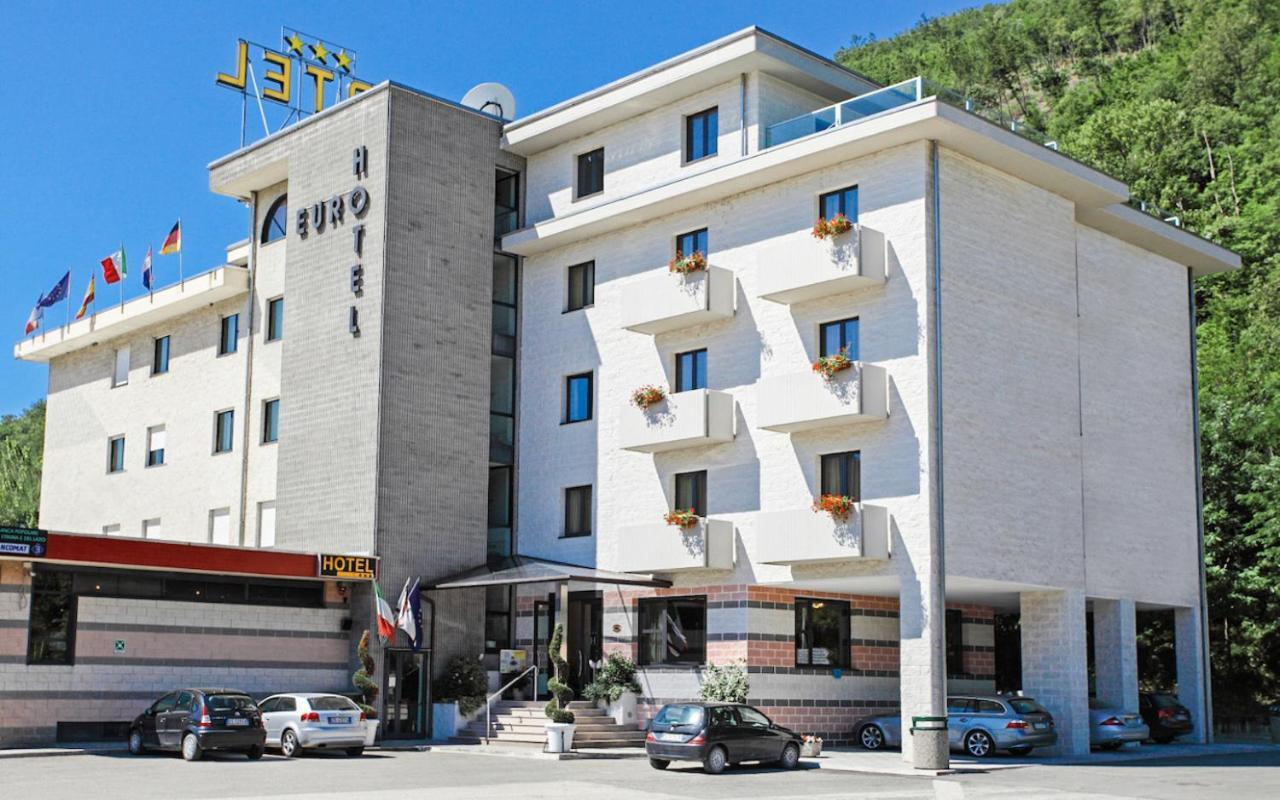 Euro Hotel Пьеве-Санто-Стефано Экстерьер фото